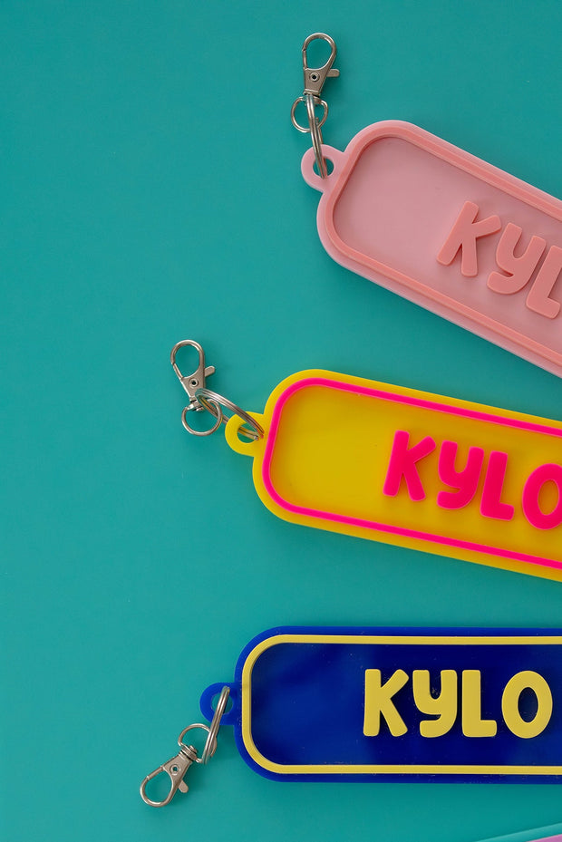 <h2>BAG <br/>TAGS</h2>